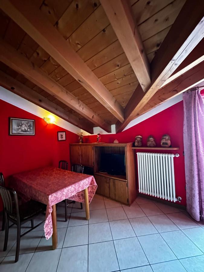 Residence Laguna Beach Pianello Del Lario Zewnętrze zdjęcie