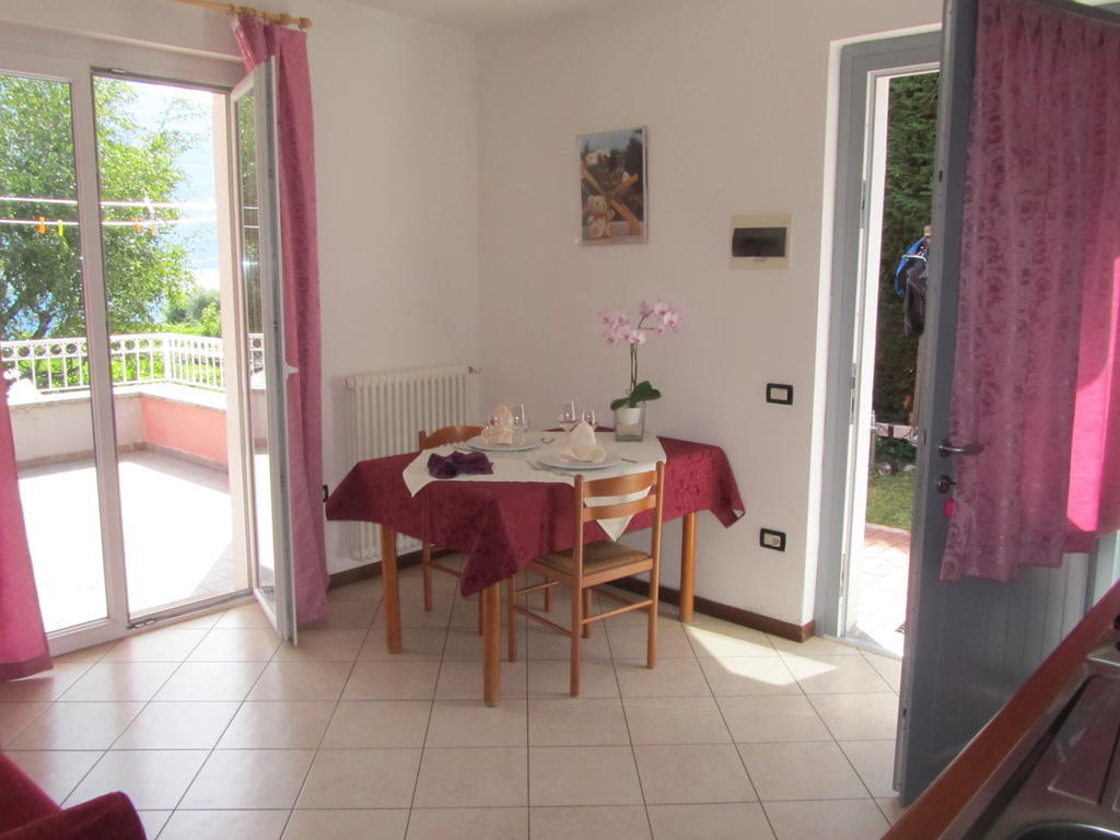 Residence Laguna Beach Pianello Del Lario Zewnętrze zdjęcie