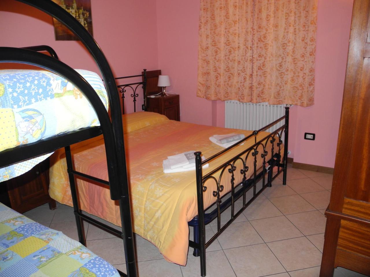 Residence Laguna Beach Pianello Del Lario Zewnętrze zdjęcie